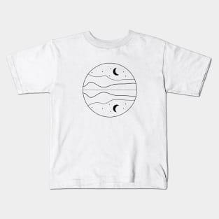 Minimal reflection of a night sky with moon and stars Kids T-Shirt